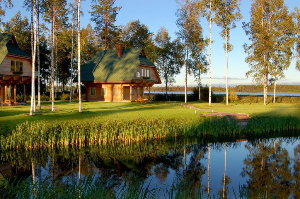 Holiday Complex Cirmas Ezerkrasts Ludza Extérieur photo