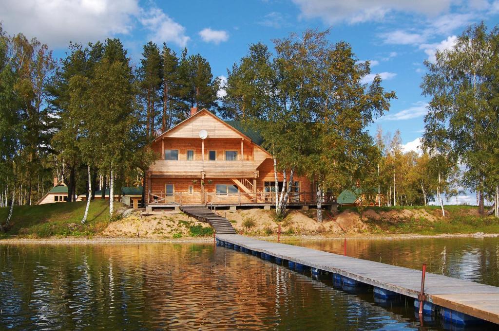 Holiday Complex Cirmas Ezerkrasts Ludza Extérieur photo